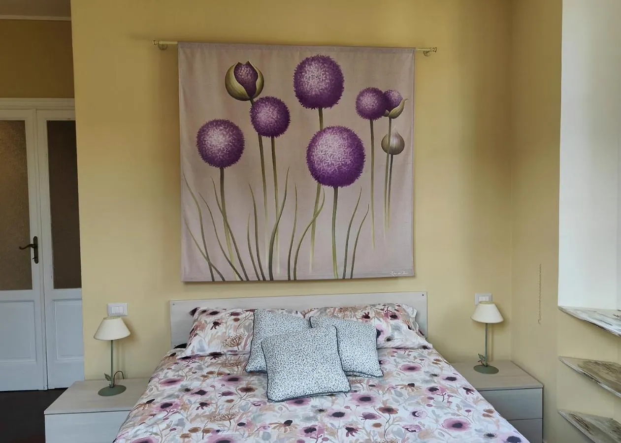 Elegant Sweet Apt Cernobbio Centro Italy
