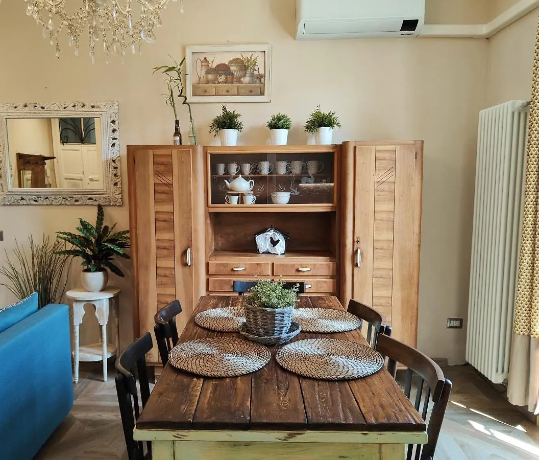 Elegant Sweet Apt Cernobbio Centro 0*,  Italy